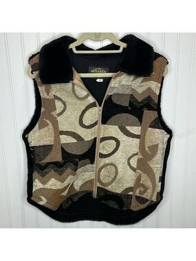 - The Great Montana Duster & Clothing Tapestry Faux Fur Vest Size Large